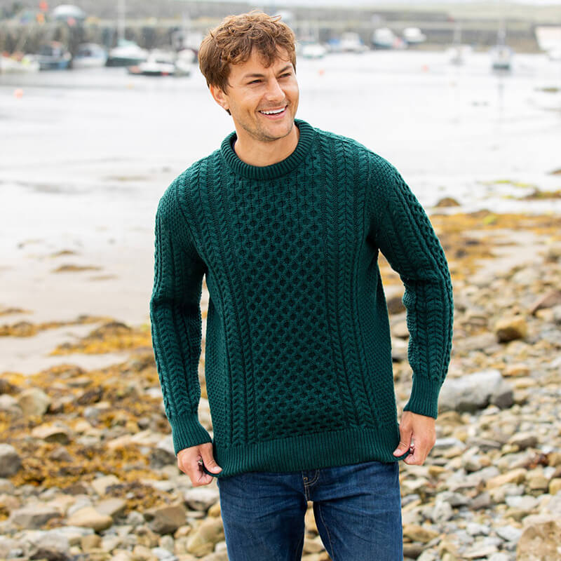 Men&#039;s Traditional Merino Wool Aran Sweater Dark Green Medium