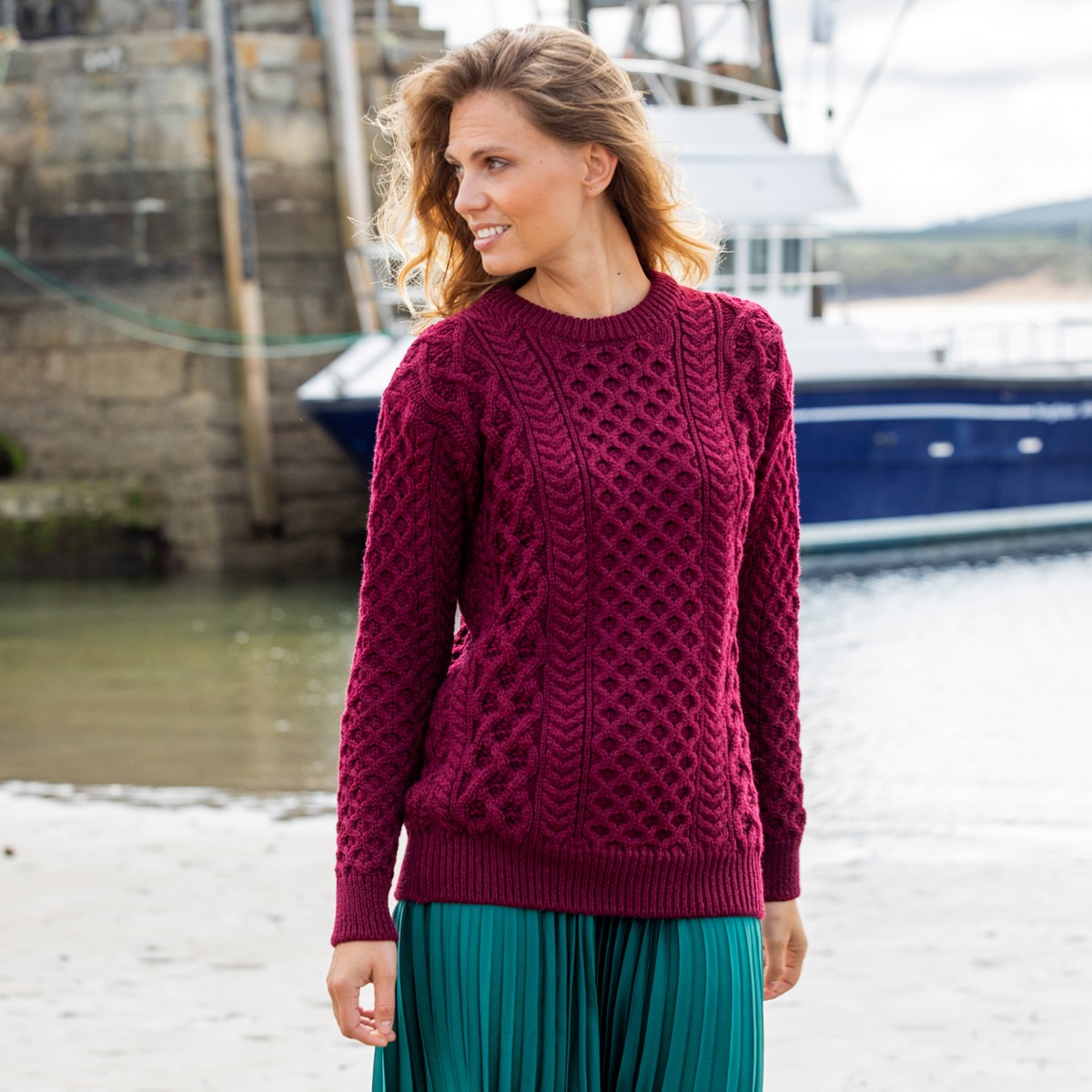 Women & amp;#039;s Donegal Merino Wool Blasket Claret Aran Sweater Small