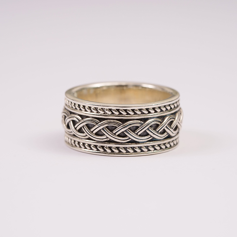 Sterling Silver Gents Celtic Knot Band 8