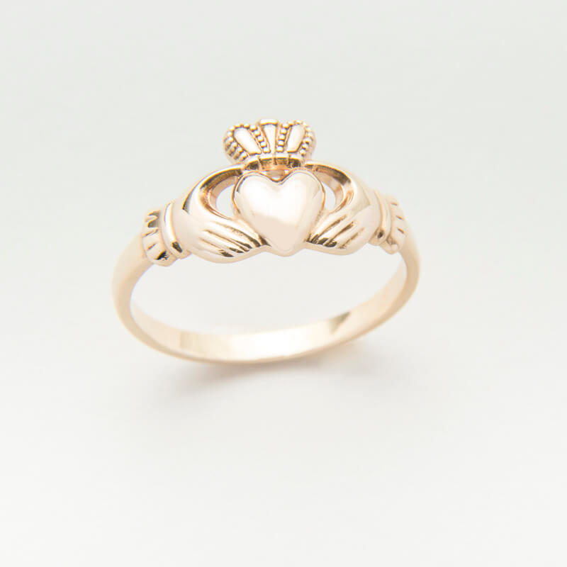 10 karat Gold Maids Claddagh Ring Size 4.5