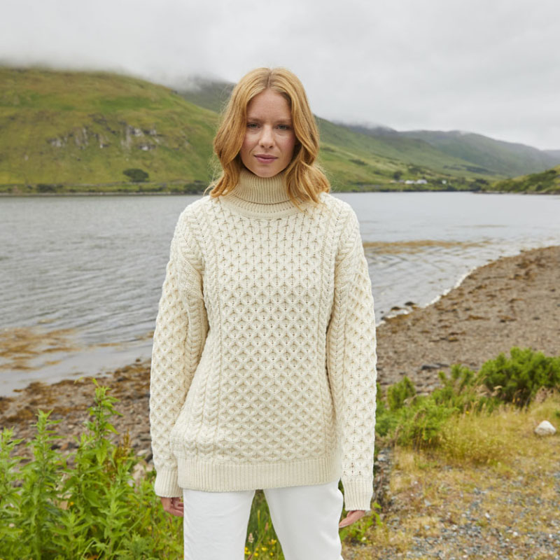 Women's Irish Aran Turtleneck Sweater Cream Small